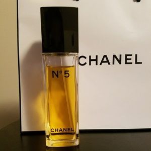 CHANEL No 5 Eau De Toilette